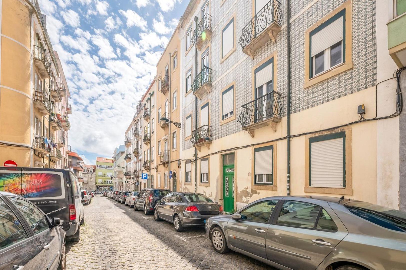 Guestready - Captain'S Residence 2E Near Alfama Лиссабон Экстерьер фото